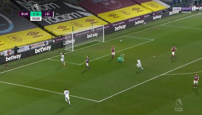 اهداف مباراة ليستر سيتي وبيرنلي 1 1 الدوري الانجليزي