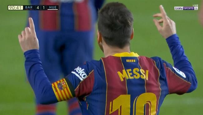 هدف ميسي الثاني الرائع فى مرمي هويسكا بالدوري الاسباني