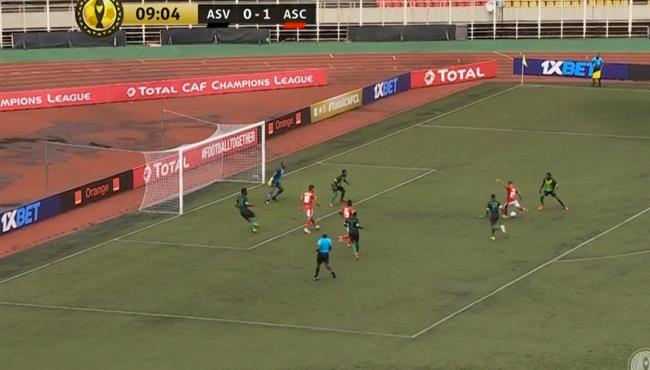 افشه يراوغ مدافع فيتا كلوب ويهدر هدف مؤكد للاهلي