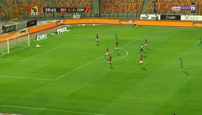 تصدي محمد الشناوي ينقذ مصر من فرصه خطيرة لجزر القمر