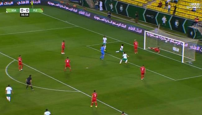 هدف السعودية الاول فى مرمي فلسطين ياسر الشهراني