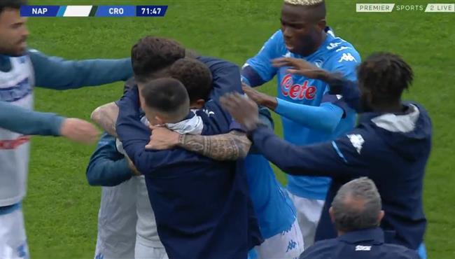 اهداف مباراة نابولي وكروتوني 4 3 الدوري الايطالي