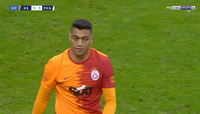 ملخص لمسات مصطفي محمد فى مباراة جالطة سراي وفاتح قره جمرك بالدوري التركي