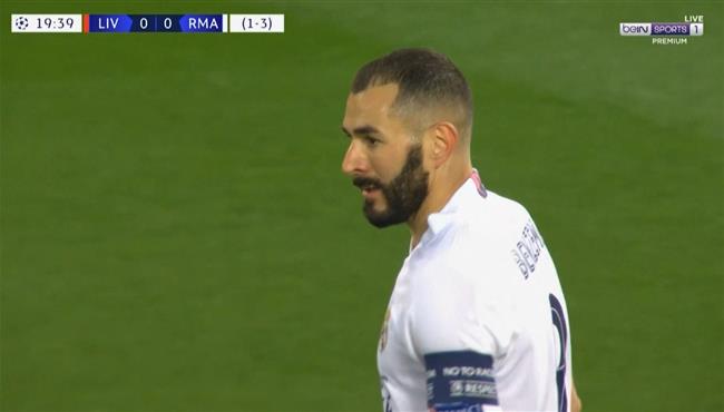 القائم يحرم كريم بنزيما من تسجيل هدف رائع بعد التلاعب بدفاع ليفربول