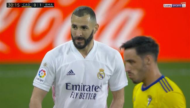 هدف كريم بنزيما الاول في مرمي قادش بالدوري الاسباني