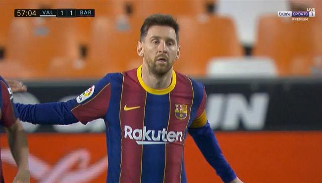 هدف ميسي الاول في مرمي فالنسيا بالدوري الاسباني
