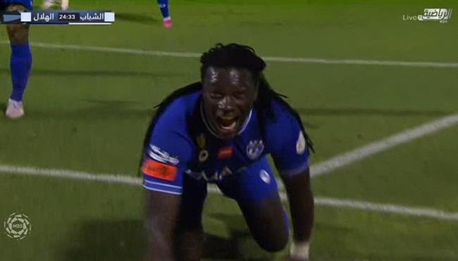 هدف الهلال الثاني في مرمي الشباب جوميز