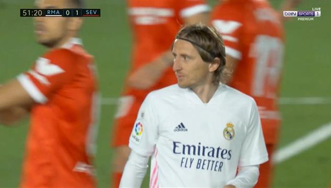 ياسين بونو يمنع لوكا مودريتش من تسجيل هدف رائع لريال مدريد