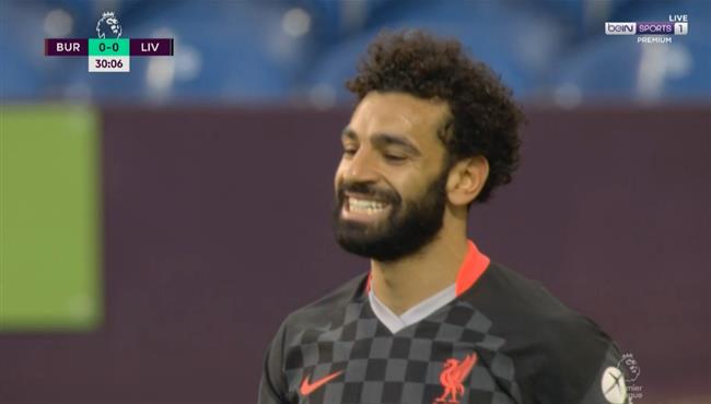 محمد صلاح يهدر فرصة هدف محقق امام بيرنلي