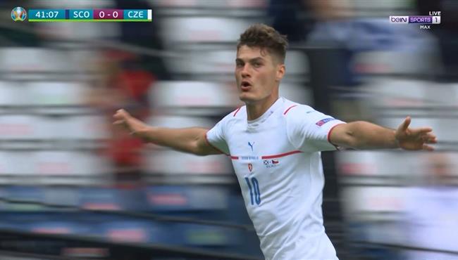 هدف التشيك الأول في مرمي اسكتلندا 1 0 بكاس أمم أوروبا
