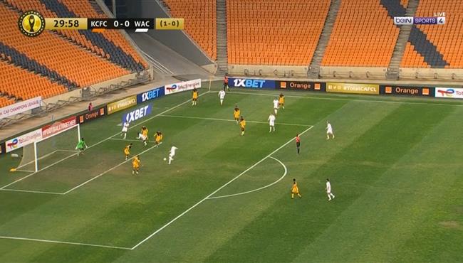 تصدري حارس كايزر تشيفيز يحرم أيوب الكعبي من تسجيل هدف محقق