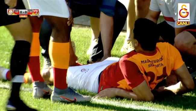 اصابة مصطفي محمد وخروجة في مباراة جالطة سراي ودينامو بوخارست