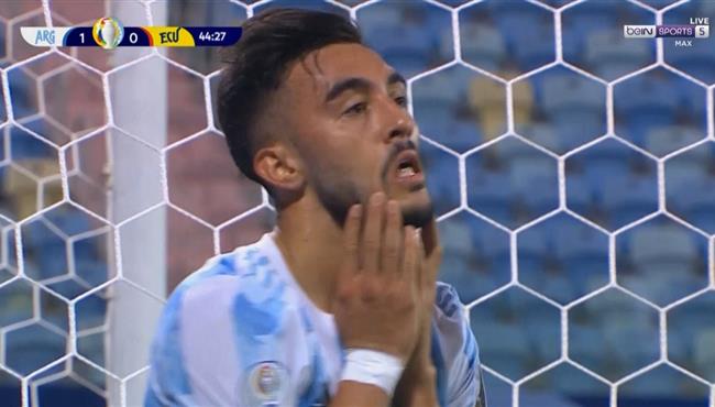 نيكولاس جونزاليس يهدر فرصة هدف امام الاكوادور