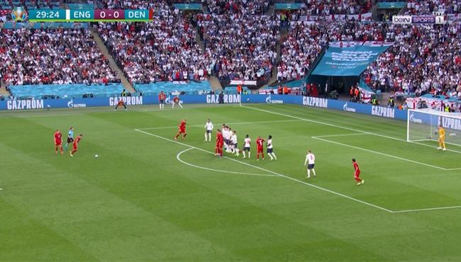 هدف الدنمارك الاول العالمي في مرمي انجلترا دامسجارد