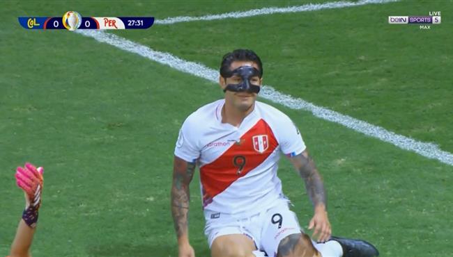 جيانلوكا لابادولا يهدر فرصة هدف امام كولومبيا