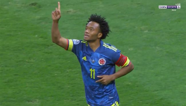 هدف خوان كوادرادو الرائع في مرمي بيرو بكوبا امريكا