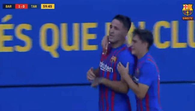 هدف برشلونة الاول الرائع في مرمي خيمناستيك طركونة بمباراة ودية