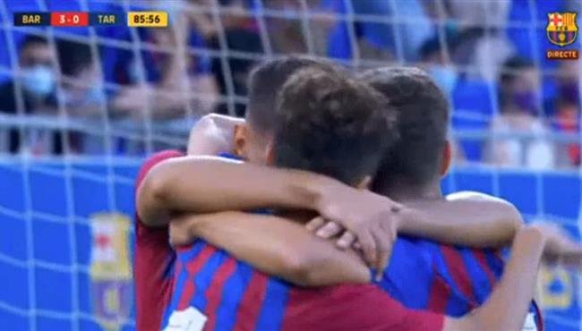 هدف برشلونة الثالث في مرمي خيمناستيك طركونة بمباراة ودية