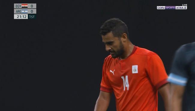 احمد ياسر ريان يهدر فرصة هدف لمصر امام الارجنتين