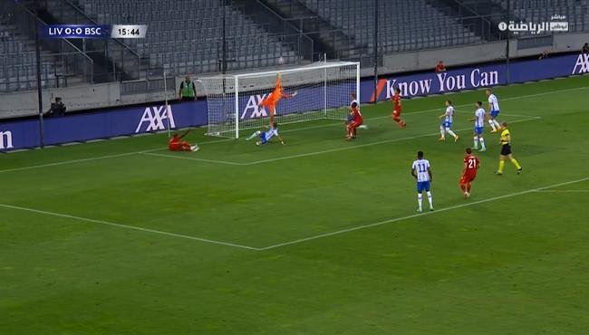 تصدي حارس هيرتا برلين الرائع يحرم ساديو ماني من تسجيل هدف محقق