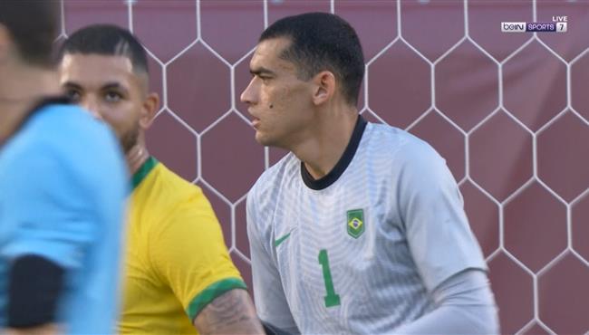 تصدي سانتوس الرائع يحرم المكسيك من تسجيل هدف