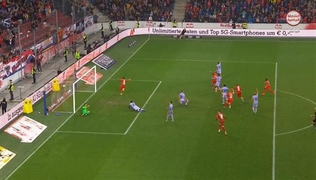 هدف سالزبورج الثاني القاتل في مرمي برشلونة 2 1 مباراة ودية