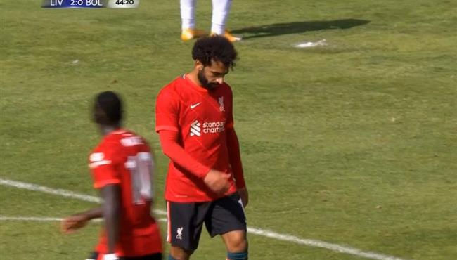 العارضة تحرم محمد صلاح من تسجيل هدف امام بولونيا