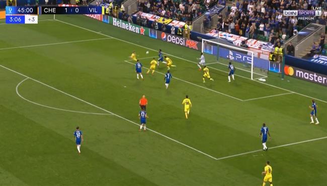 العارضة تحرم فياريال من تسجيل هدف امام تشيلسي