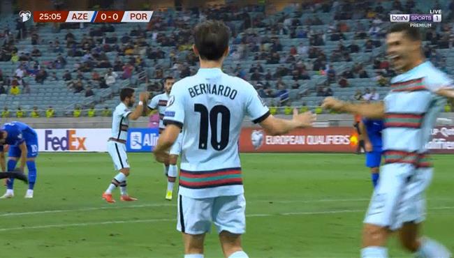 هدف البرتغال الاول في مرمي اذربيجان برناردو سيلفا