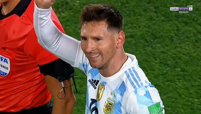 هدف ميسي الاول العالمي في مرمي بوليفيا بتصفيات كأس العالم