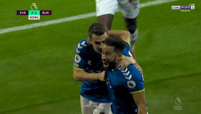 هدف تاونسيند الخرافي في مرمي بيرنلي بالدوري الانجليزي