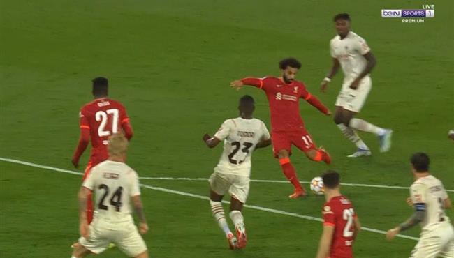 حارس ميلان يحرم محمد صلاح من تسجيل هدف لليفربول