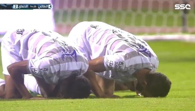 اهداف مباراة الطائي والاتفاق 4 2 الدوري السعودي