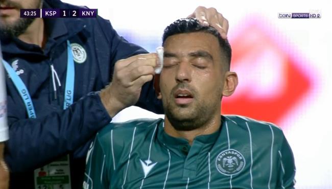 اصابة احمد حسن كوكا في مباراة كونيا سبور وقاسم باشا