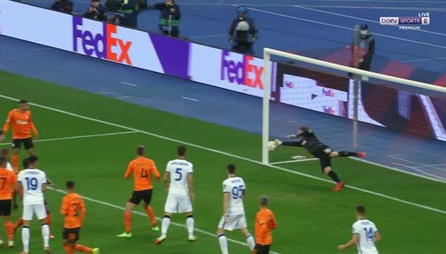 علي مرتين حارس شاختار يتألق وينقذ فريقة من هدف الفوز القاتل لانتر ميلان