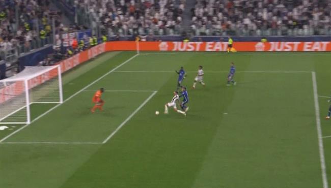 بيرنارديسكي يهدر فرصة خطيرة في مباراة يوفنتوس وتشيلسي