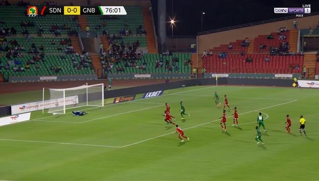 تصدي رائع من حارس مرمي السودان امام غينيا بيساو