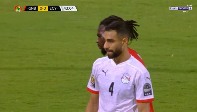 عمرو السولية كاد ان يسجل هدف رائع امام غينيا بيساو