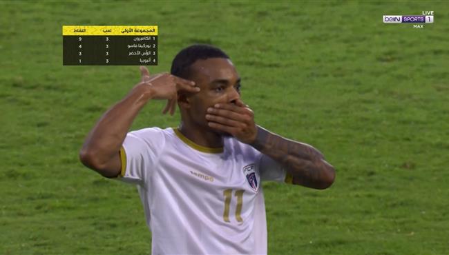 هدف الراس الاخضر الرائع بالكعب في مرمي الكاميرون