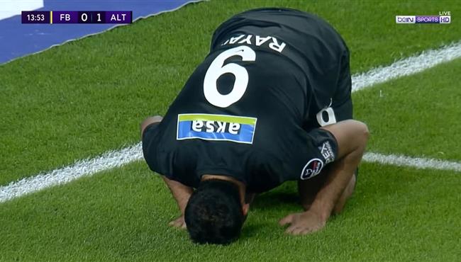 هدف احمد ياسر ريان في مرمي فنربخشة بالدوري التركي