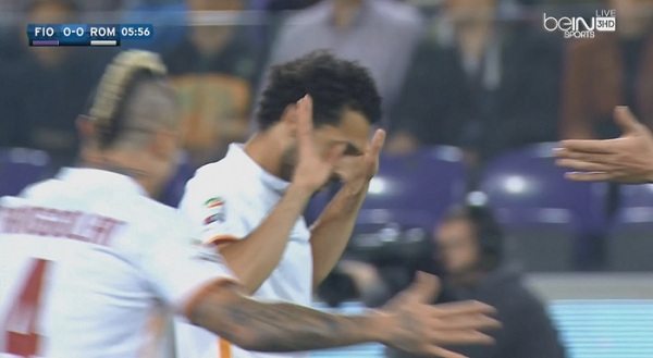 محمد صلاح يسجل هدف رائع جدا في مرمى فيورنتينا ويرفض الإحتفال إحتراما لناديه السابق