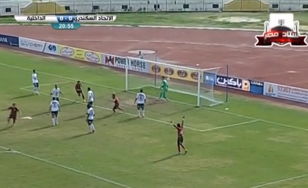 عمرو مرعي يحرز الهدف الأول لنادي الداخلية في مرمى الإتحاد السكندري