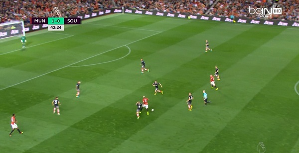 شاهد اللقطة التي أذهلت جماهير مانشستر يونايتد من بوجبا و مراوغة 5 لاعبين