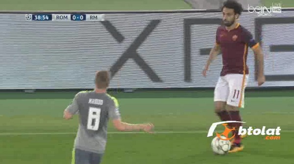 ملخص لمسات محمد صلاح في مباراة روما وريال مدريد تعليق فهد العتيبي